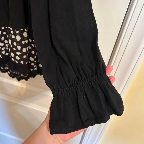 Umgee Black Polka Dot Women's blouse - Picture 4 of 4